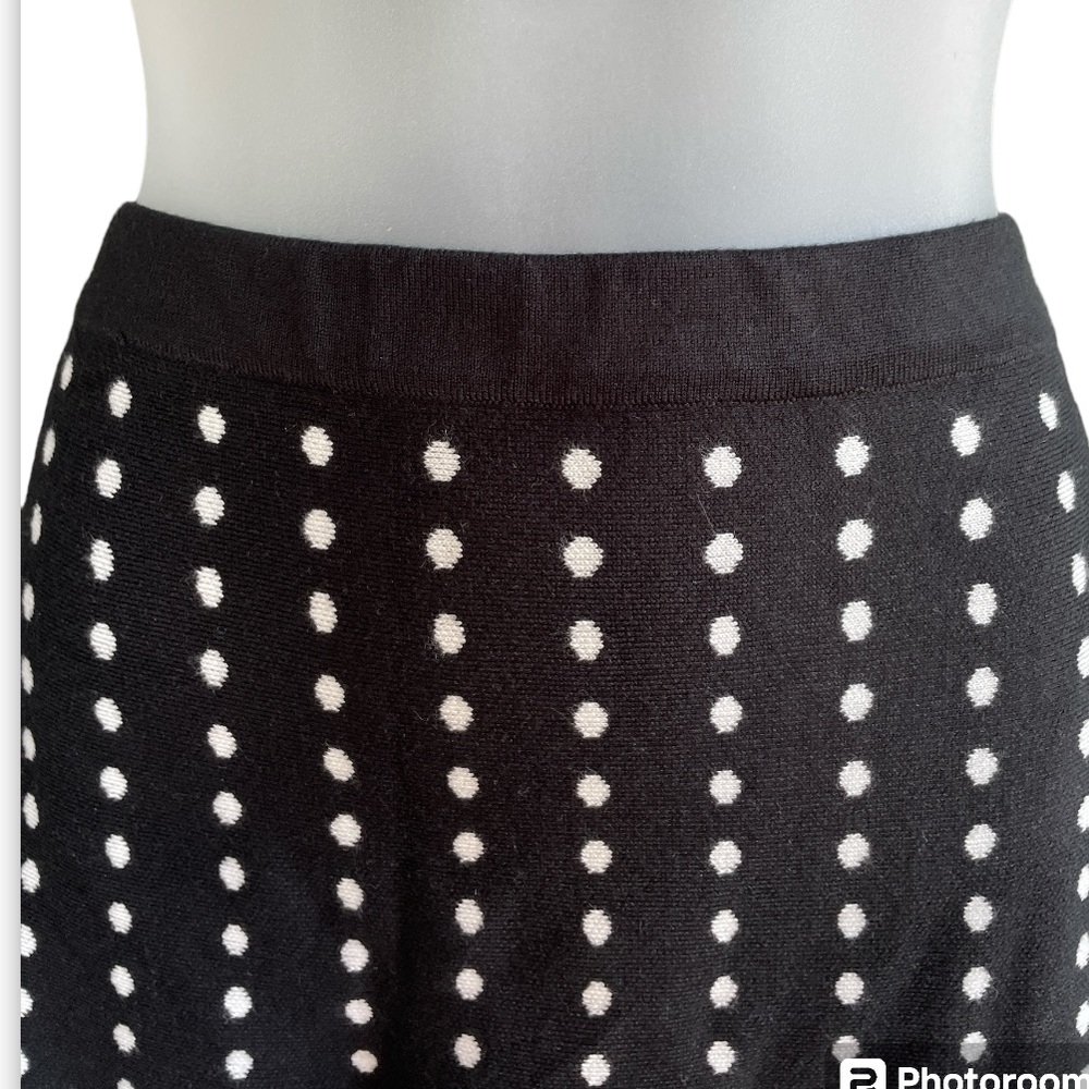 A line Sweater skirt polka dot black and white pattern size medium/large - Picture 7 of 8